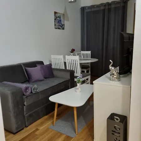 S54 Apartment *